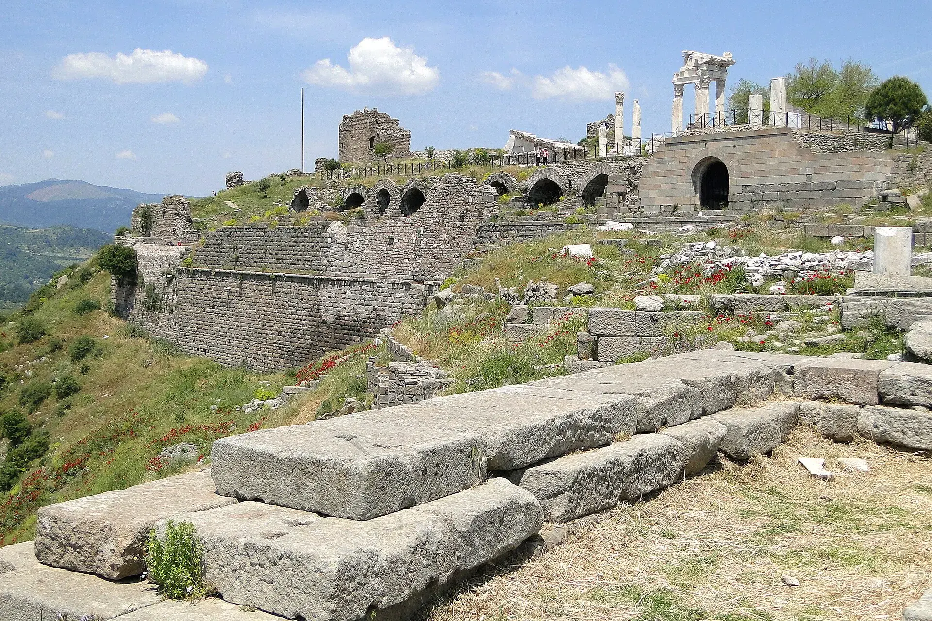 Pergamon and its Multi-Layered Cultural Landscape — UNESCO, Türkiye